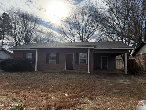 6445 Heather Rd, Horn Lake, MS 38637