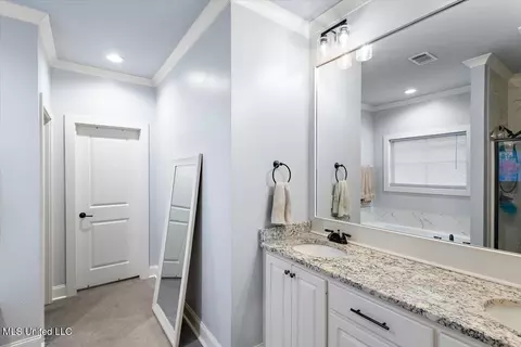 Entry Way - 144 Porter Ridge Dr, Canton, MS 39046 photo 4 of 4