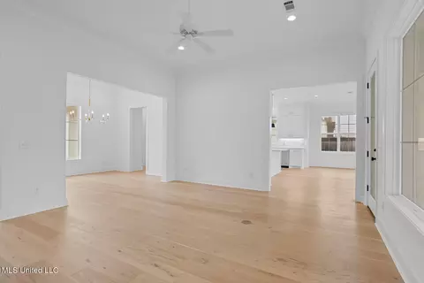 Living - 123 Paylors Way, Madison, MS 39110 photo 5 of 5