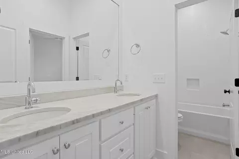 Bath - 123 Paylors Way, Madison, MS 39110 photo 6 of 6