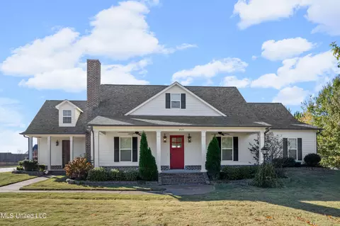 4565 Pleasant Breeze Dr, Olive Branch, MS 38654