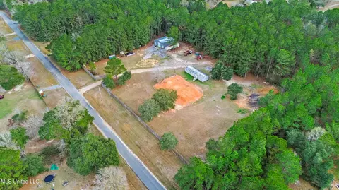 24160 Oak Ridge Dr, Pass Christian, MS 39571