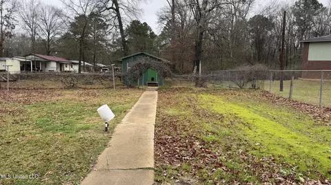 Exterior - 145 Jones St, Forest, MS 39074 photo 2 of 3