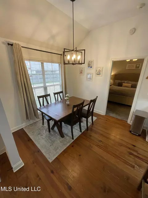 Dining - 135 Palin Dr, Madison, MS 39110 photo 1 of 1