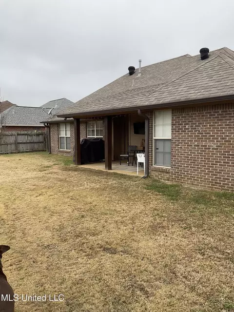 Exterior - 135 Palin Dr, Madison, MS 39110 photo 3 of 8