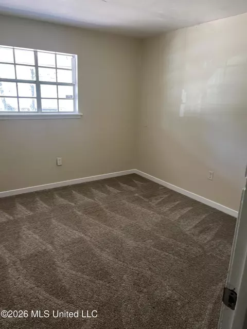 Bedroom - 1746 Casteel Dr, Jackson, MS 39204 photo 2 of 3
