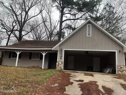 1746 Casteel Dr, Jackson, MS 39204