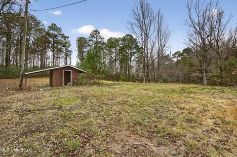 Exterior - 62 Derrick Rd, Wiggins, MS 39577 photo 6 of 8