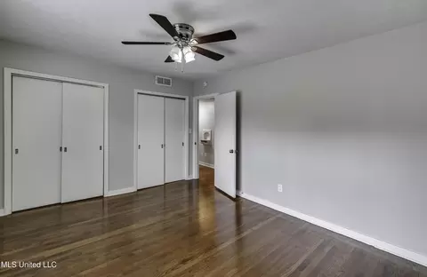 Bedroom - 4007 Berkley Dr, Jackson, MS 39211 photo 3 of 9