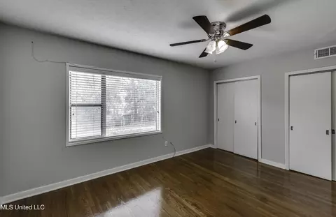 Bedroom - 4007 Berkley Dr, Jackson, MS 39211 photo 4 of 9