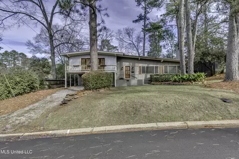 Exterior - 4007 Berkley Dr, Jackson, MS 39211 photo 1 of 10