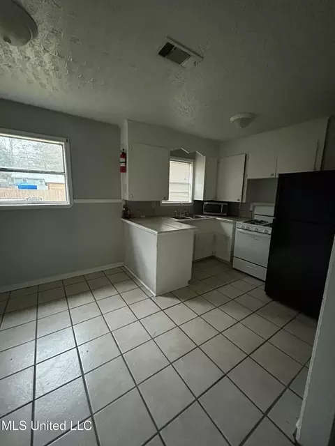 4159 Dearing St, Pearl, MS 39208 photo 3