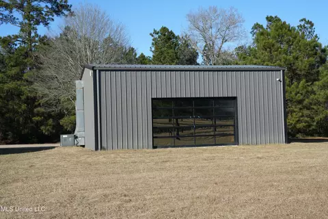 1082 Double M, Summit, MS 39666 photo 10