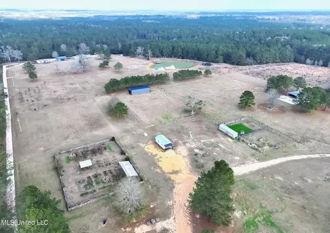 1082 Double M, Summit, MS 39666