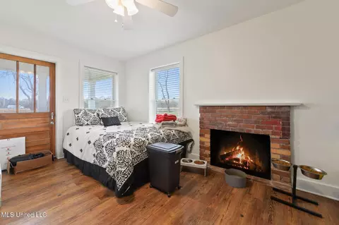 Bedroom - 5901 Lum Reeves Rd, Lucedale, MS 39452 photo 3 of 5