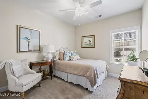 Bedroom - 1767 Robertson Place Dr, Hernando, MS 38632 photo 5 of 6