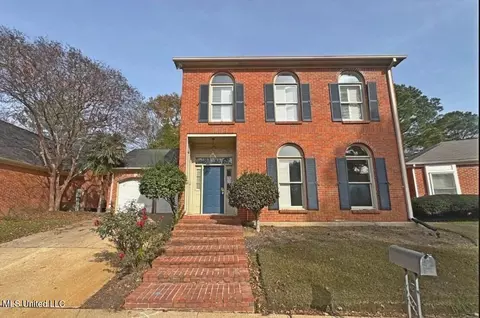 58 Robinwood Pl, Jackson, MS 39211