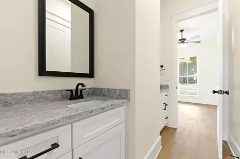 Entry Way - 13401 Cox Rd, Vancleave, MS 39565 photo 3 of 3