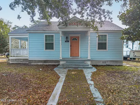 2022 21st Ave, Gulfport, MS 39501
