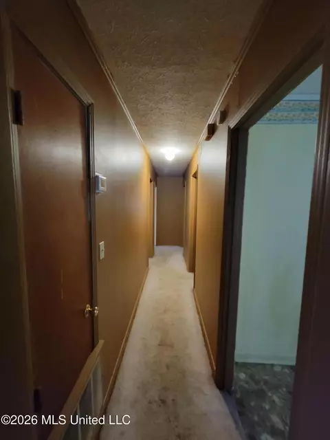 Entry Way - 817 Roosevelt St, Forest, MS 39074 photo 1 of 1