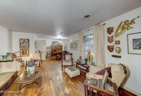 Living - 1735 Hillview Dr, Jackson, MS 39211 photo 1 of 6