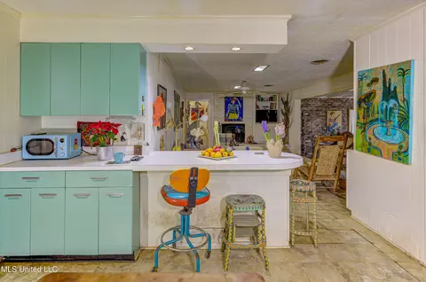 Kitchen - 1735 Hillview Dr, Jackson, MS 39211 photo 4 of 5