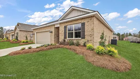 5015 Fox Glen Dr, Jackson, MS 39212 photo 3