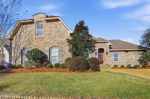 114 Grandeur Dr, Brandon, MS 39042