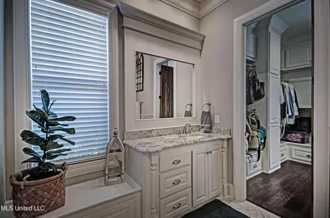 Bath - 307 Natchez Ct, Flowood, MS 39232 photo 8 of 8