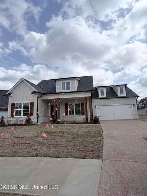 7160 Hickory Grove Rd, Walls, MS 38680