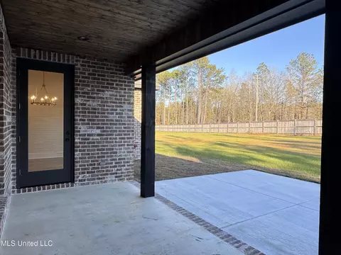Exterior - 8 Redmont Dr, Sumrall, MS 39482 photo 4 of 4