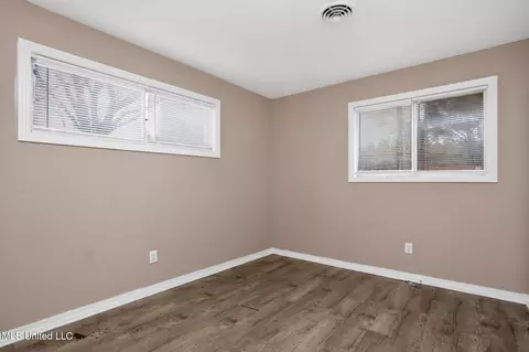 Other - 227 Queen Anne Ln, Jackson, MS 39209 photo 3 of 17