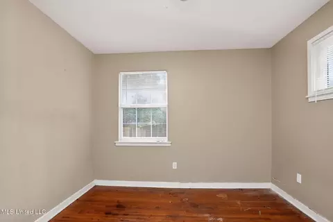 Bedroom - 945 Valencia St, Jackson, MS 39204 photo 1 of 8