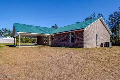 Exterior - 6590 Dummy Line Rd, Picayune, MS 39466 photo 2 of 2