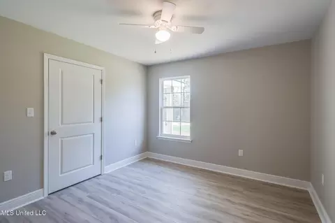 Bedroom - 6590 Dummy Line Rd, Picayune, MS 39466 photo 2 of 2