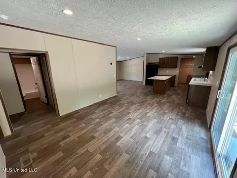 454 Old Enochs Rd, Florence, MS 39073 photo 6