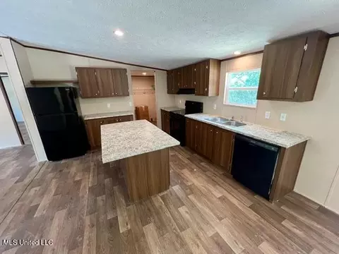 454 Old Enochs Rd, Florence, MS 39073 photo 4