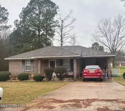 108 Millennium Dr, Aberdeen, MS 39730 photo 1