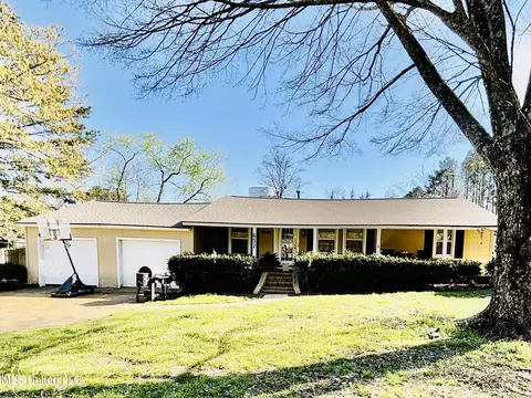 657 Eldorado Rd, Pearl, MS 39208