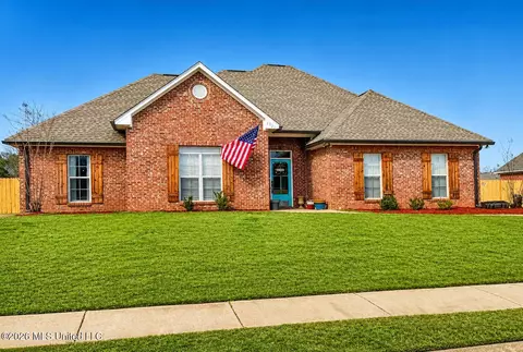 332 Towne St, Brandon, MS 39042