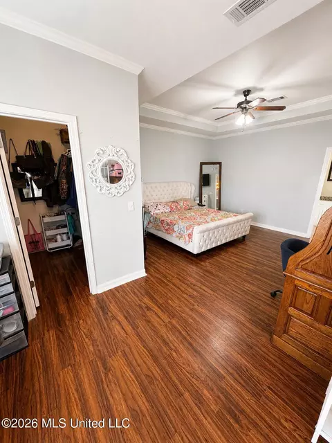 Bedroom - 332 Towne St, Brandon, MS 39042 photo 4 of 5