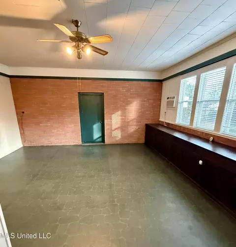 Other - 1107 Kraner Ln, Brookhaven, MS 39601 photo 5 of 10