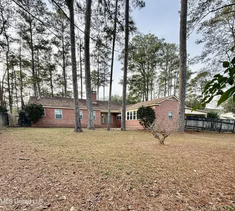 Exterior - 1107 Kraner Ln, Brookhaven, MS 39601 photo 8 of 10