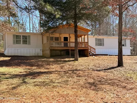 401 Pine Hill Ln, Brandon, MS 39042 photo 1