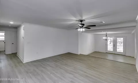 Living - 110 Trickhambridge Rd, Brandon, MS 39042 photo 1 of 7