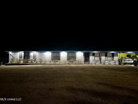 Exterior - 23 Beverly Dr, Natchez, MS 39120 photo 4 of 4