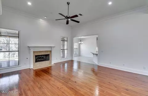 Living - 116 Covey Run, Madison, MS 39110 photo 3 of 5