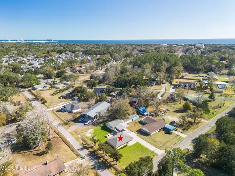 View/Area - 5518 Gates Ave, Long Beach, MS 39560 photo 2 of 2