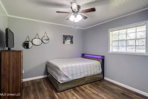 Bedroom - 5518 Gates Ave, Long Beach, MS 39560 photo 1 of 5