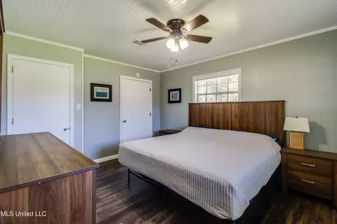Bedroom - 5518 Gates Ave, Long Beach, MS 39560 photo 4 of 5